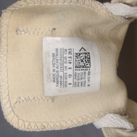 Converse - Picture 4 of 4